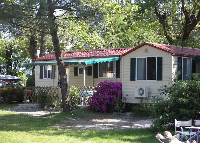 Kompleks wypoczynkowy Villaggio Turistico Riviera Cannobio